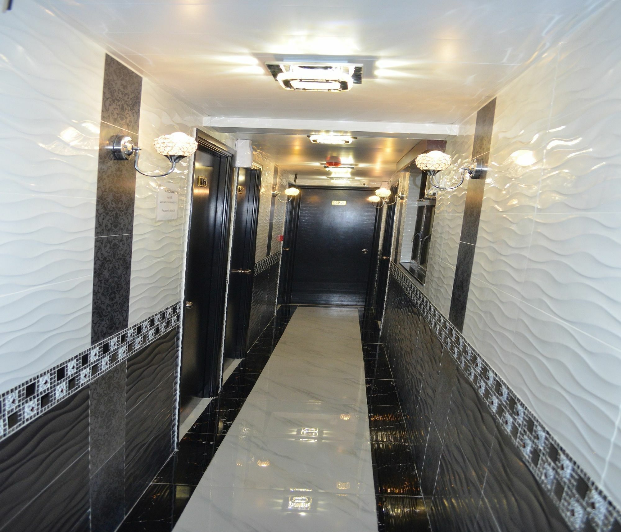 Skystar Hostel Хонконг Екстериор снимка